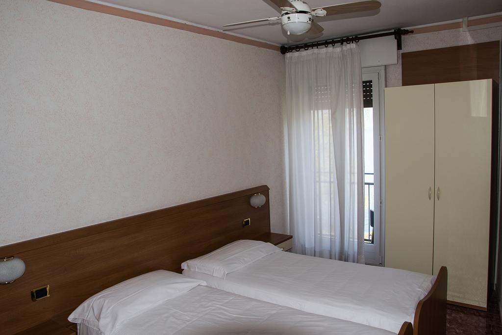 לימונה סול גרדה Hotel Alla Noce מראה חיצוני תמונה